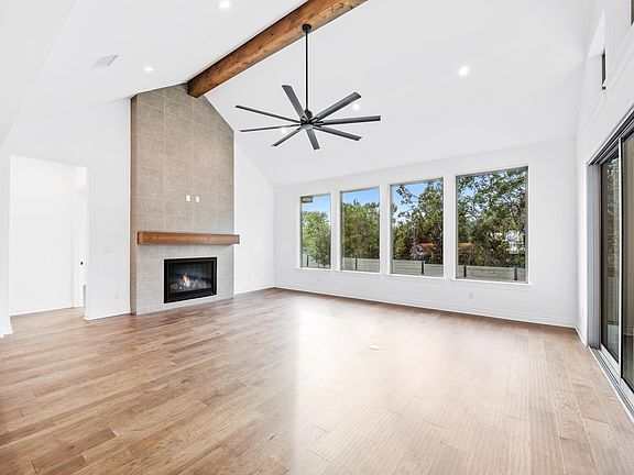 Brookdale D family room