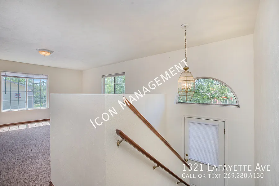 Building Photo - 1321 Lafayette Ave