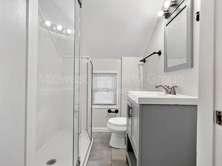 3610 Manhattan Ave — Photo 23