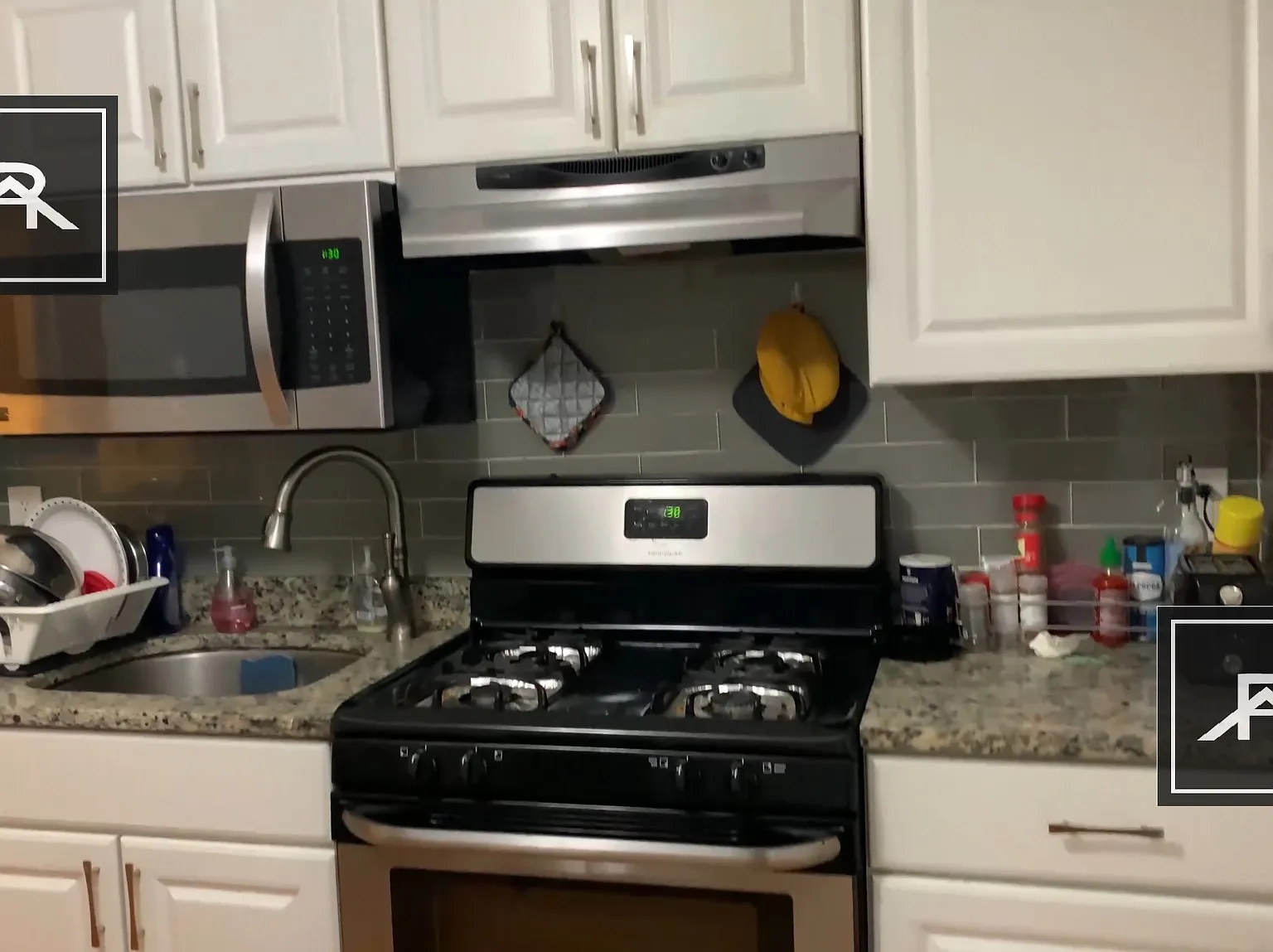 3 bed, 1.0 bath, 1100 sqft, $3,800 — Photo 4