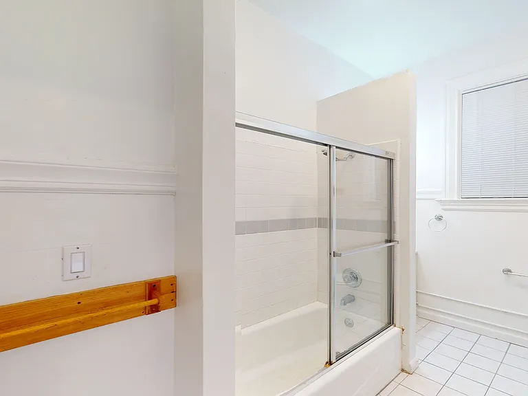 759 6th Ave #3 — Photo 12