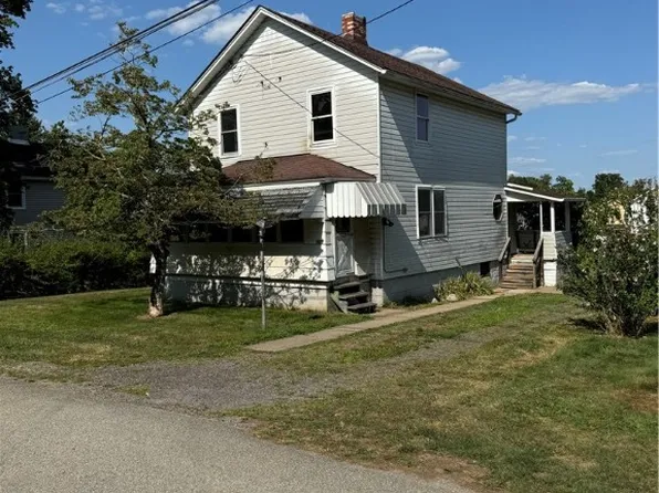 531 5th Ave, Avonmore, PA 15618
