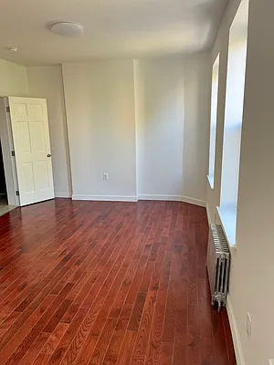 Rented by Richard Macias, LREB | media 20