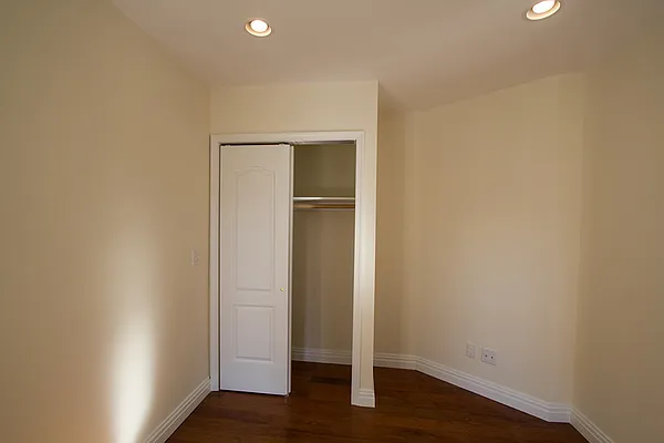 Rented by CNYC Apartments | media 12