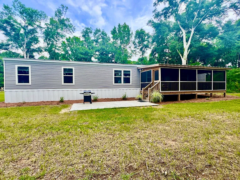 8183 Oyster Factory Rd — Photo 36