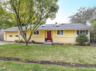 5237 SW Dosch Rd, Portland, OR 97239