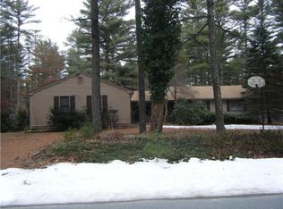 20 Randall Rd, Rochester, MA 02770