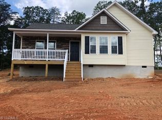 830 Falling Creek Ct, Rural Hall, NC 27045