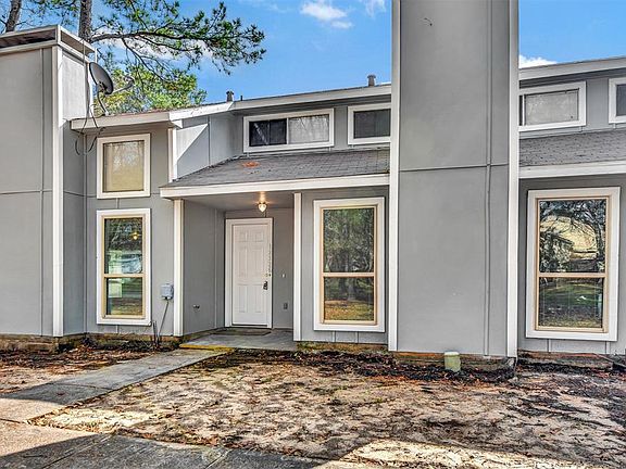 3rd image of 12326 Wild Pine Dr Unit B