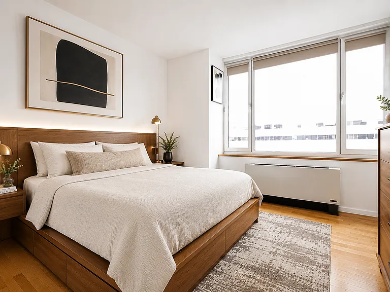 635 W 42nd St #5E — Photo 3