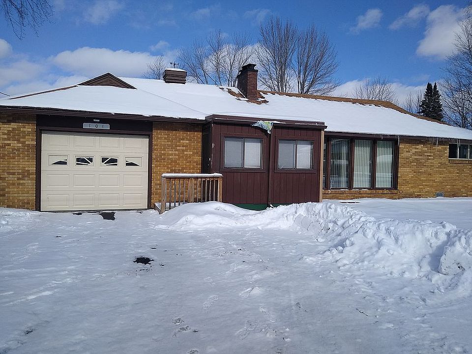 Front along Fraser rd