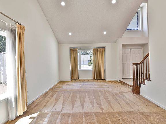 4th image of 4060 Heron Pl
