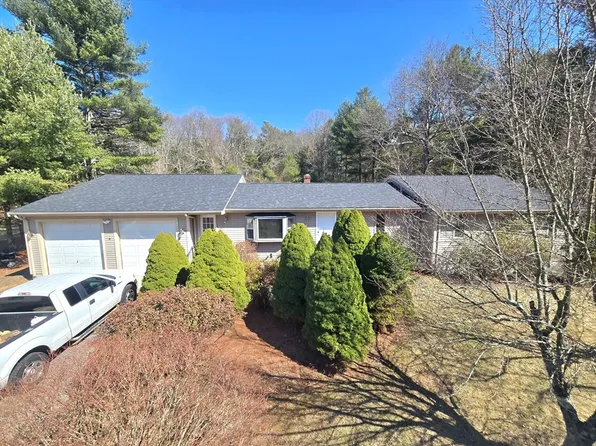 22 Anthony St, Berkley, MA 02779
