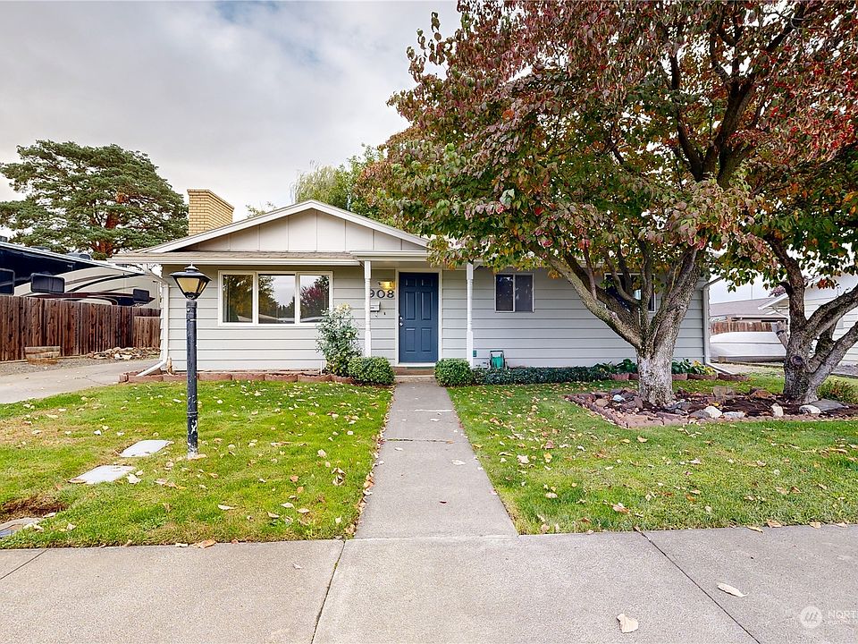 1st image of 908 Martin Drive