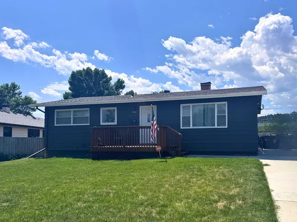 939 Joy Ave, Rapid City, SD 57701