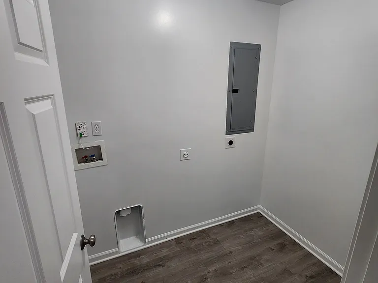 8320 N Nodaway Ave — Photo 11