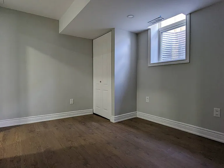 133 Herdwick St — Photo 5