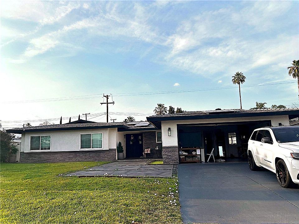 1st image of 26150 Orchid Dr