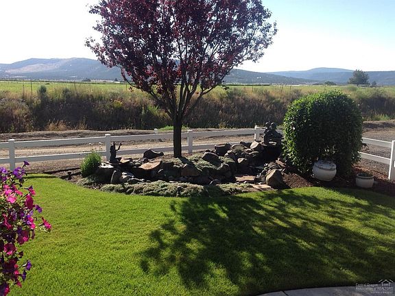 4th image of 2362 NE Quail Valley Dr