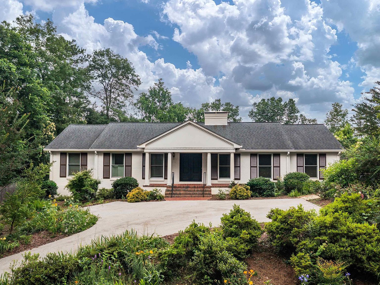 3609 Spring Hill Rd, Mountain Brook, AL 35223 | Zillow