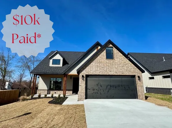 2333 W Seminole Dr, Rogers, AR 72758