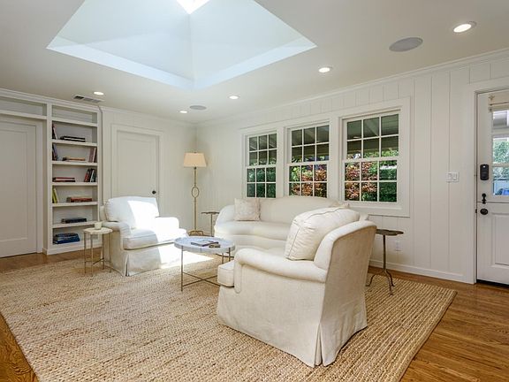 5th image of 1175 Hermosa Way