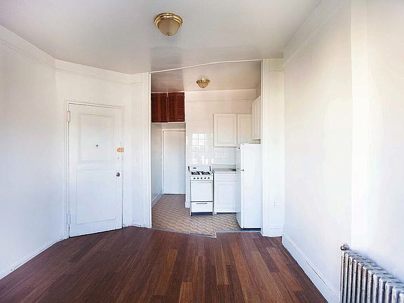 2nd image of 88 Herkimer St APT 14