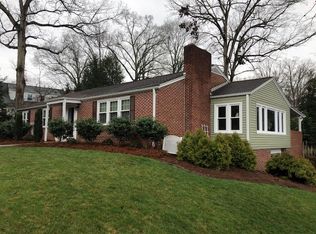 332 Sunset Dr, Wilkesboro, NC 28697