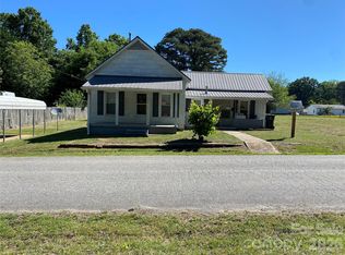 306 Howell St, Cherryville, NC 28021