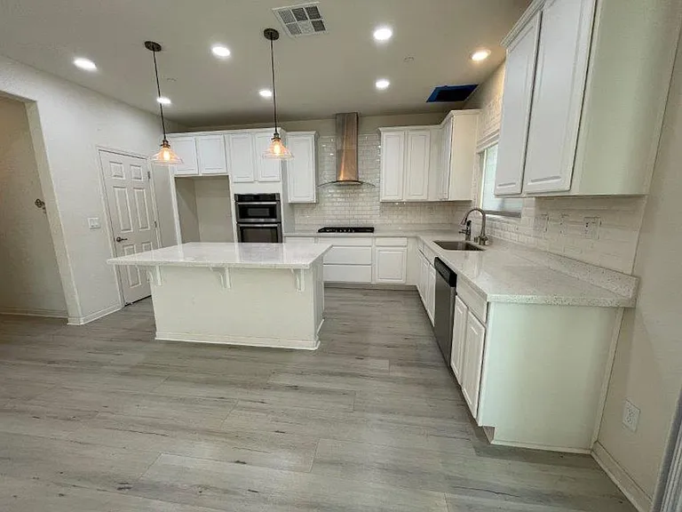 9976 Asilomar Ln — Photo 10