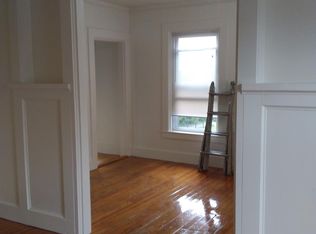 140 Roxbury St #2W, Keene, NH 03431