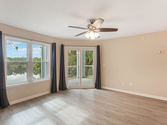 3rd image of 2612 Grassy Point Dr Unit 212