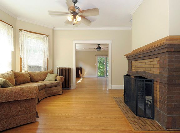 5th image of 918 N Dunton Ave