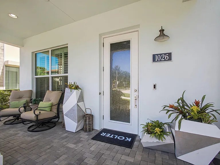 1026 Faulkner Terrace Palm — Photo 6
