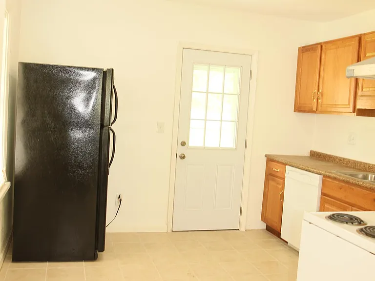 1240 Kempsville Rd — Photo 10