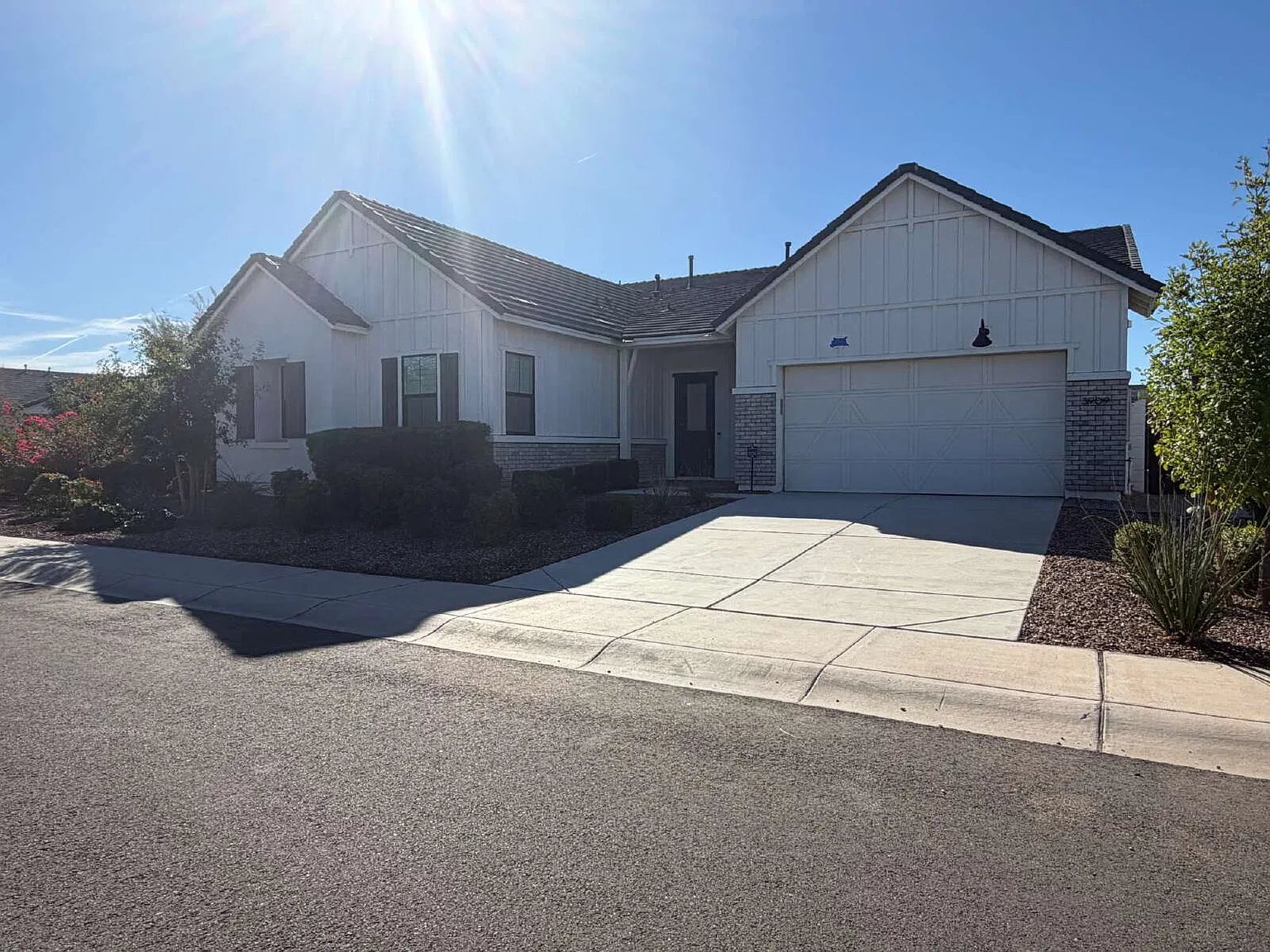4 bed, 3.5 bath, 2899 sqft, $3,395 — Photo 3