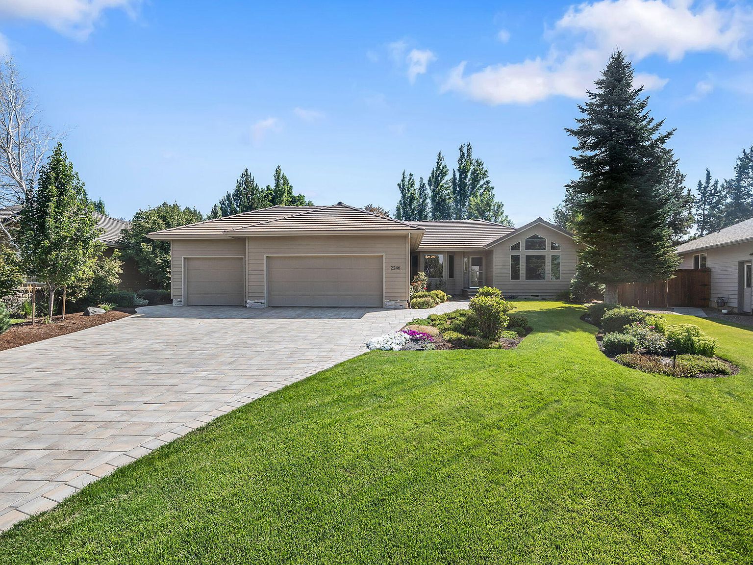 2246 NW Canyon Dr, Redmond, OR 97756 MLS 220169542 Zillow