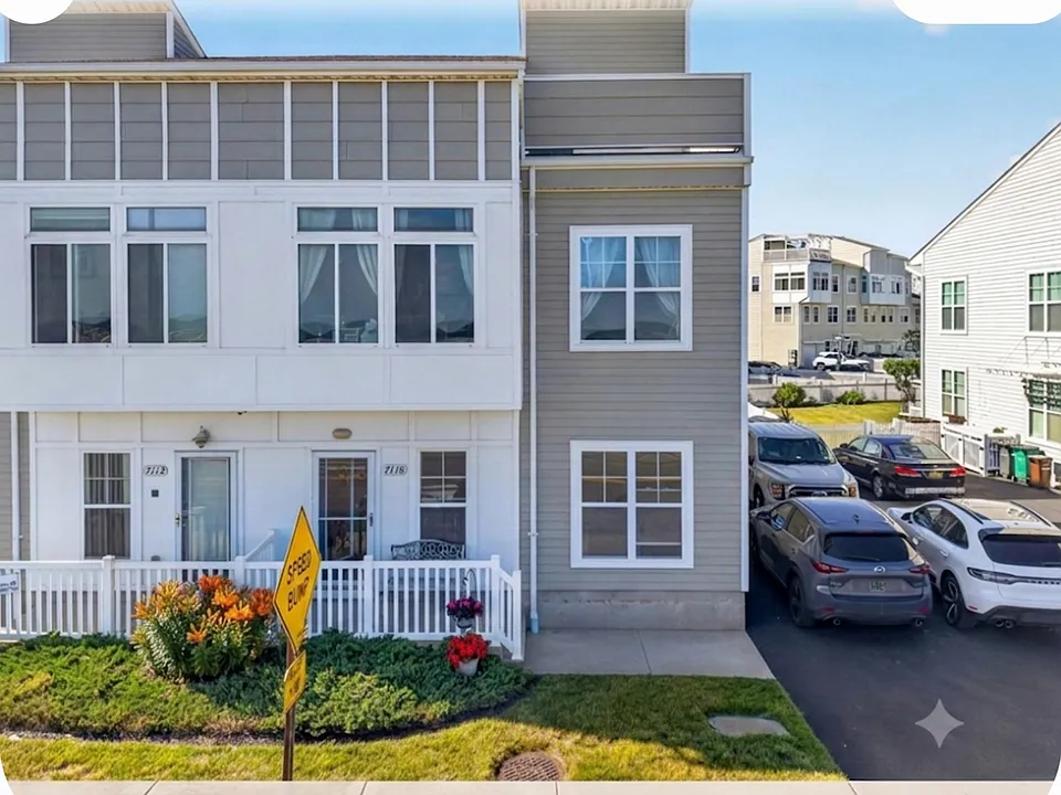7110 Beach Front Rd #1
