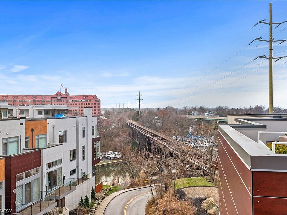 18828 Sloane Ave UNIT 3, Lakewood, OH 44107 MLS 4426969 Zillow
