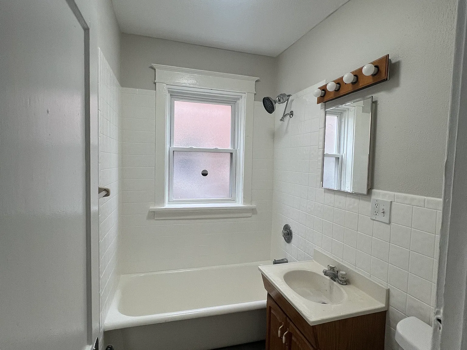 1 bed, 697 sqft, $800 — Photo 4