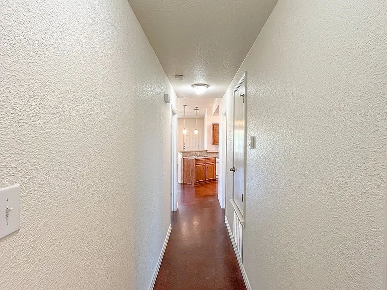 3808 John Chisholm Loop #B — Photo 13