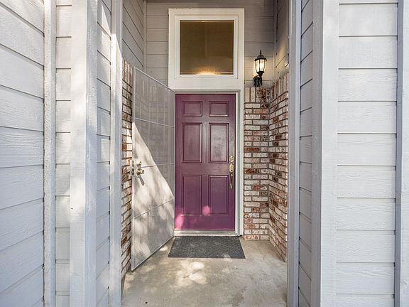 4th image of 3812 Royal Ann Dr