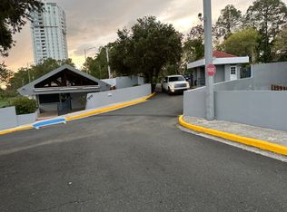 2000 Dona Felisa R Gautier Ave #9D, San Juan, PR 00926