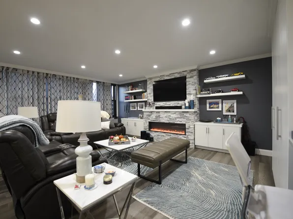 7-24 166th Street image 4 of 12