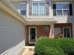 8742 Appledale Dr, Charlotte, NC 28262