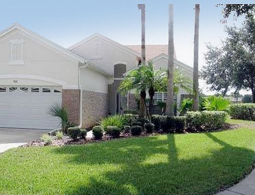 2nd image of 901 Lakeworth Cir