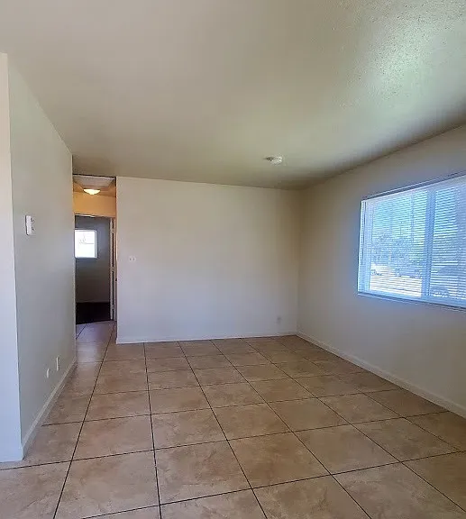 2030 E Ashcroft Ave #B — Photo 2