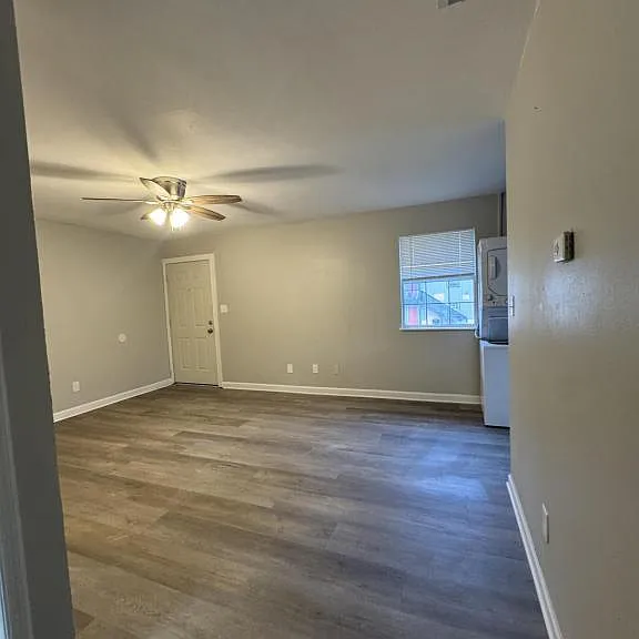 2115 Pasco St #B — Photo 5