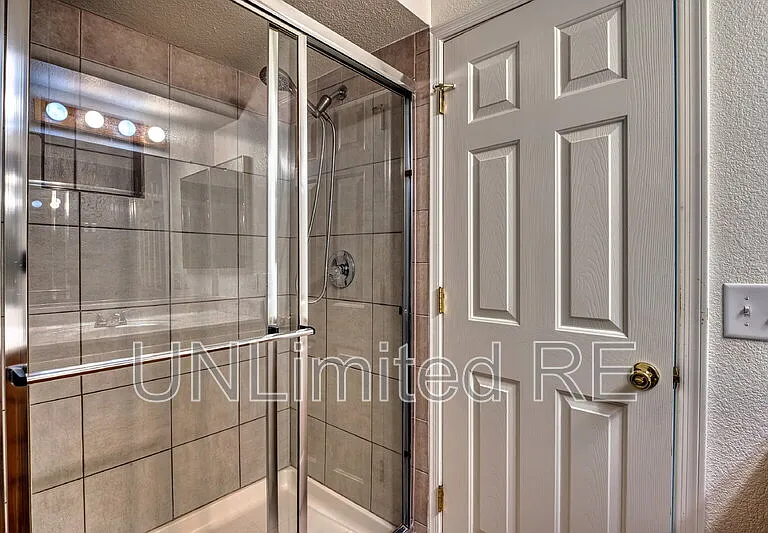 2980 Winterhaven Dr — Photo 45