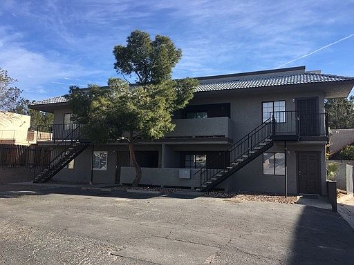 1st image of 1309 Kari Lee Ct APT B
